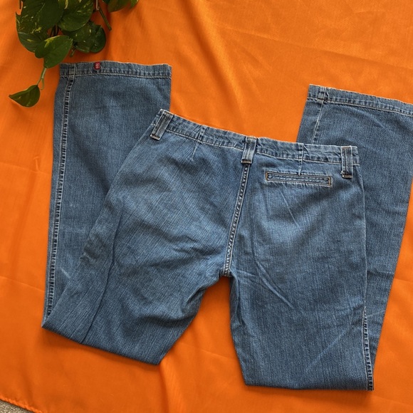Vintage Flared Long Fit Denim Jeans - Picture 9 of 11